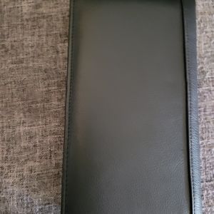 Genuine Italian Leather Emirates Travel Wallet